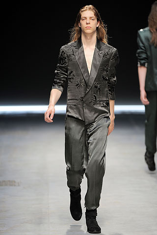 Costume National / - 2010